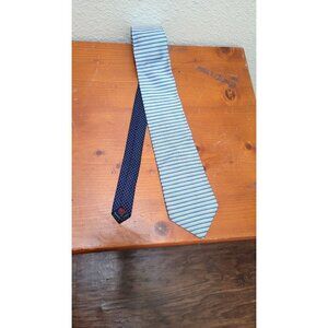 Tommy Hilfiger Mens Striped Silk Necktie 3.75" Blue/White With Polka Dot Accent